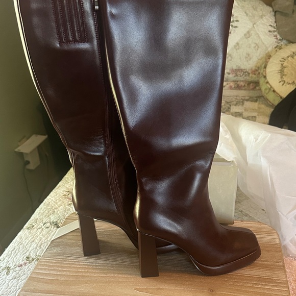 Shoes - Elegant Faux Leather Knee-High Boots